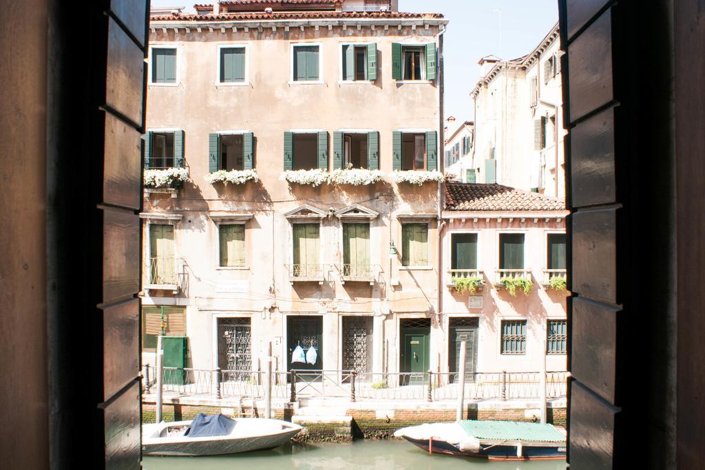 Nocleg ze śniadaniem Luxury San Firmino Canal View Wenecja