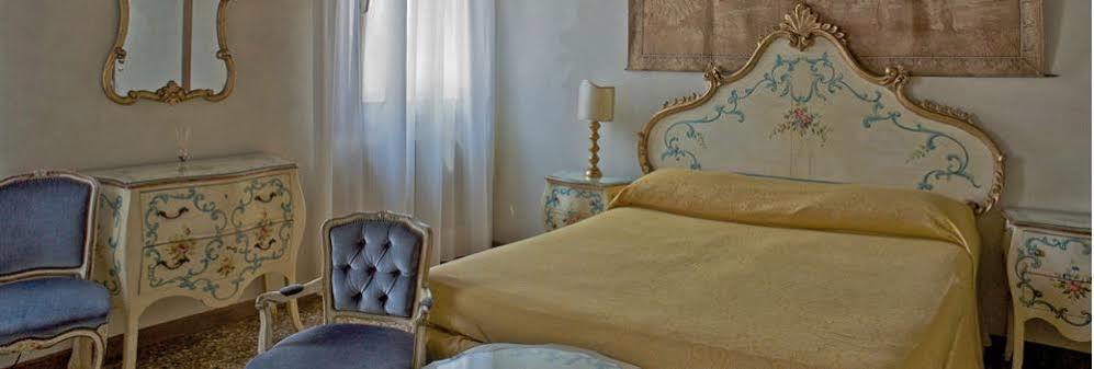 Nocleg ze śniadaniem Luxury San Firmino Canal View 2*