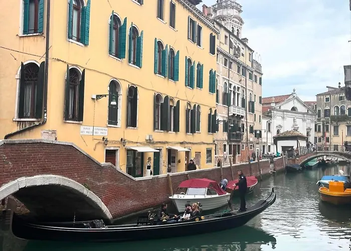 B&B Luxury San Firmino Canal View