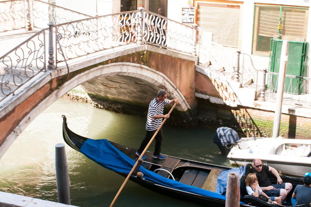 Nocleg ze śniadaniem San Firmino Canal View 2*